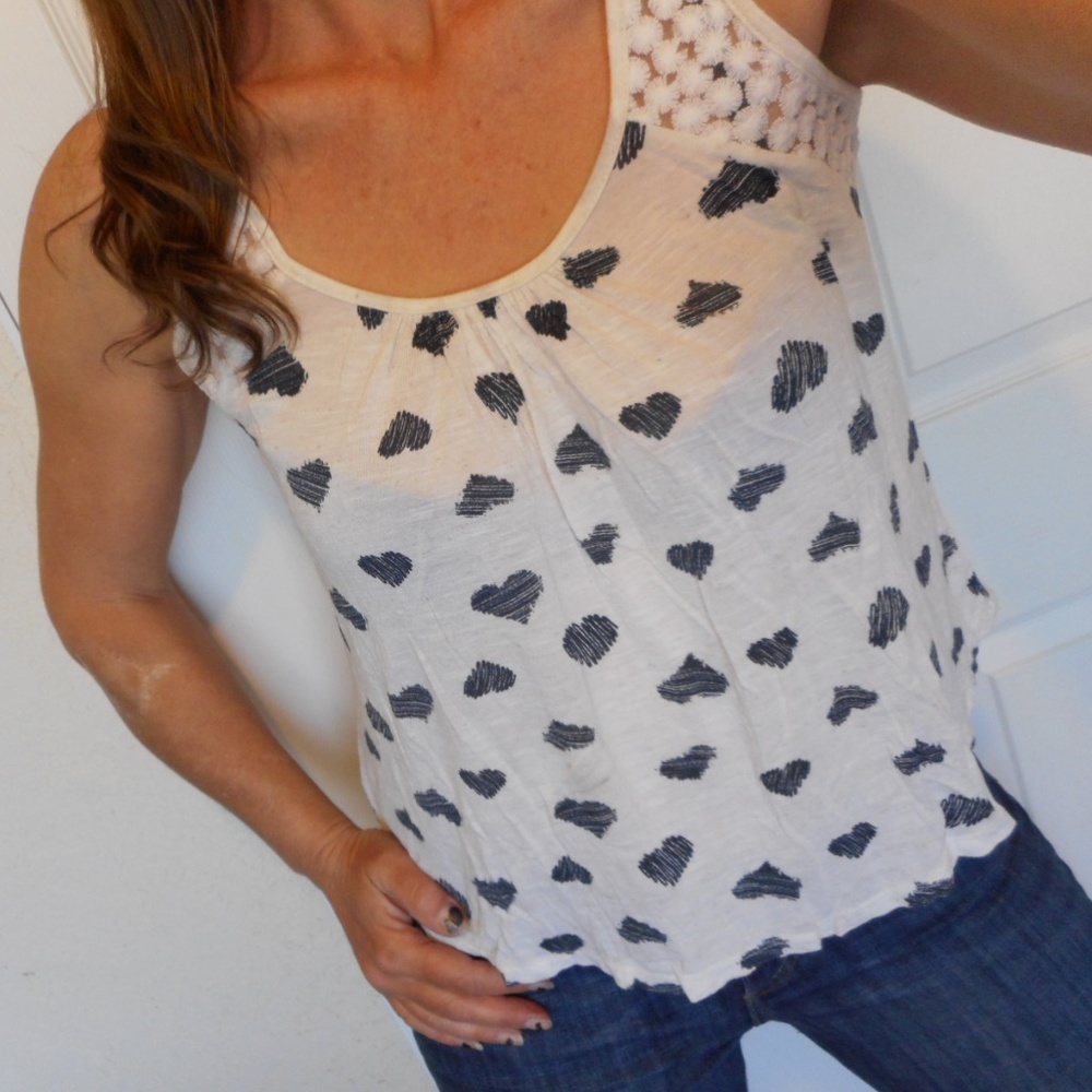 Robin's Nest Maternity Top Heart Print Tank Size M